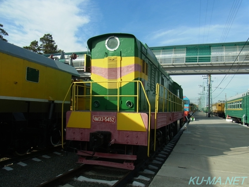 ロシアディーゼル機関車ЧМЭ3-5452の写真