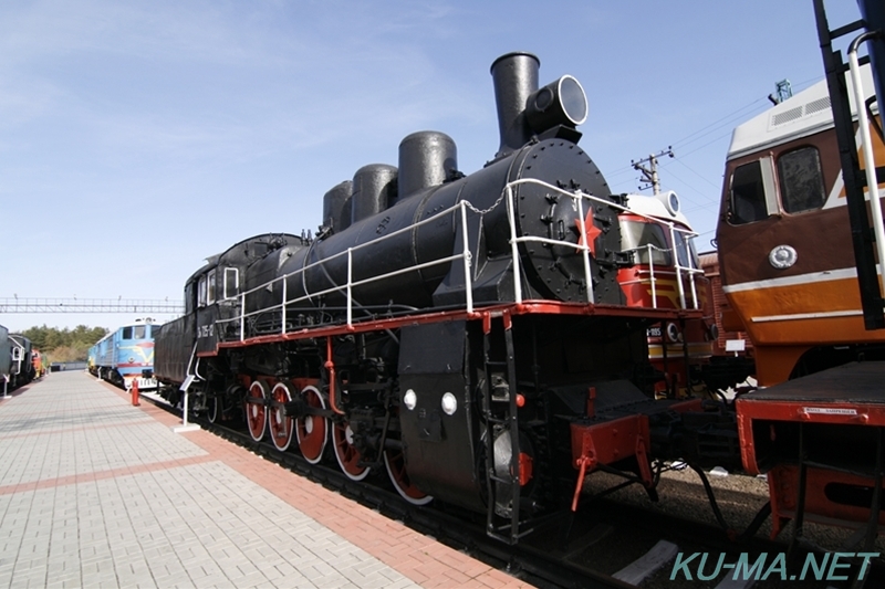 ロシア蒸気機関車Эм 725-12の写真