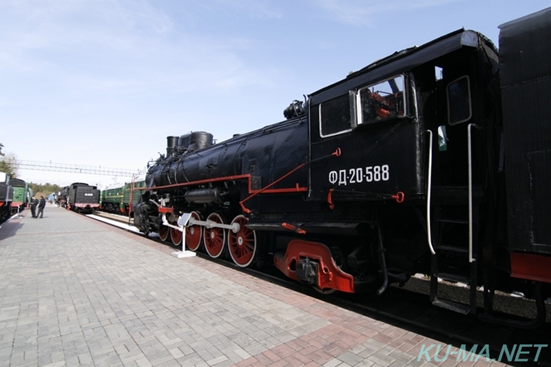 ロシア蒸気機関車ФД20-588運転室側の写真