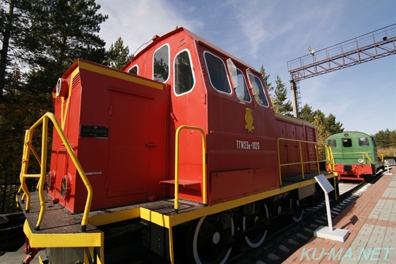 ロシアディーゼル機関車ТГМ23В-1026反対側の写真
